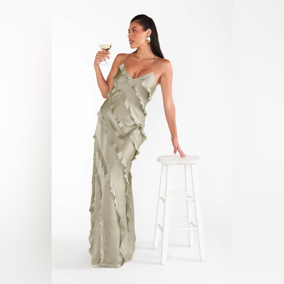 Show Me Your Mumu Womens Romance Ruffle V Neck Moss Green Satin Maxi Dress Sz XL - Picture 1 of 9